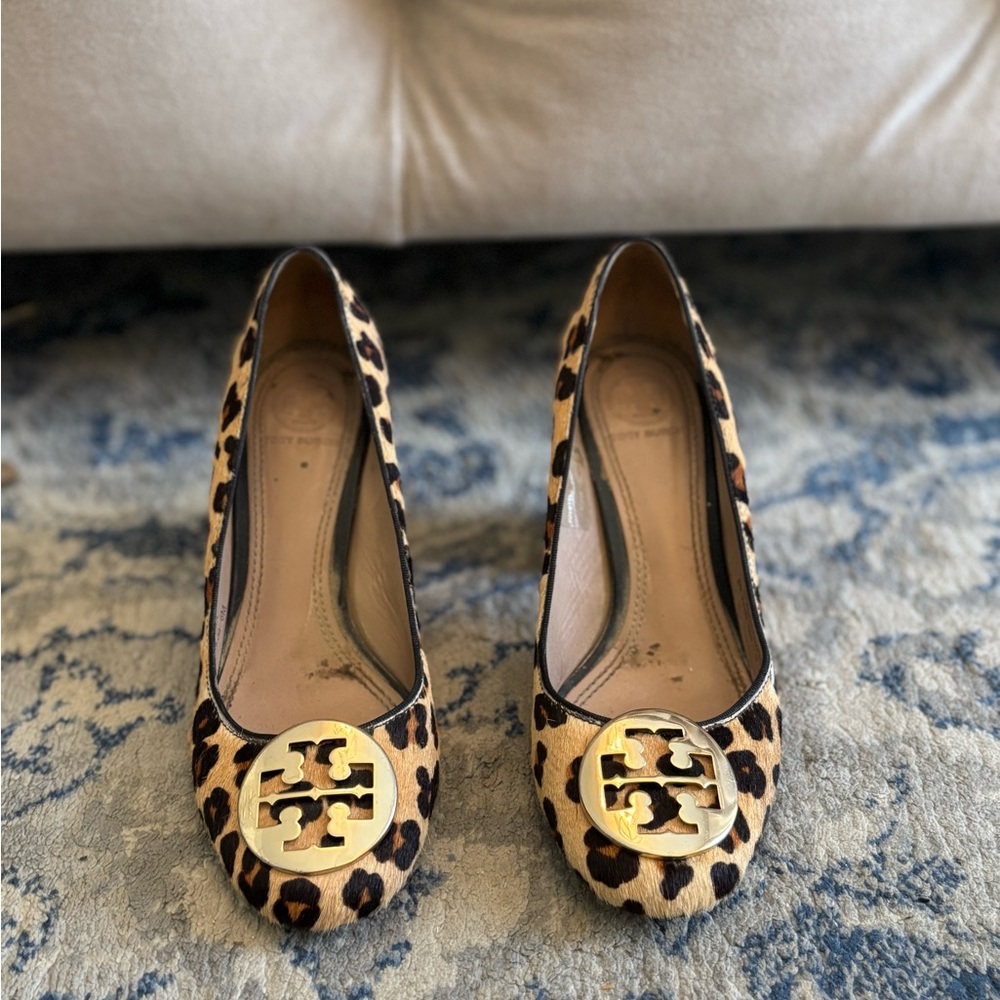 Tory Burch Leopard Print Block Heels - Picture 2 of 5